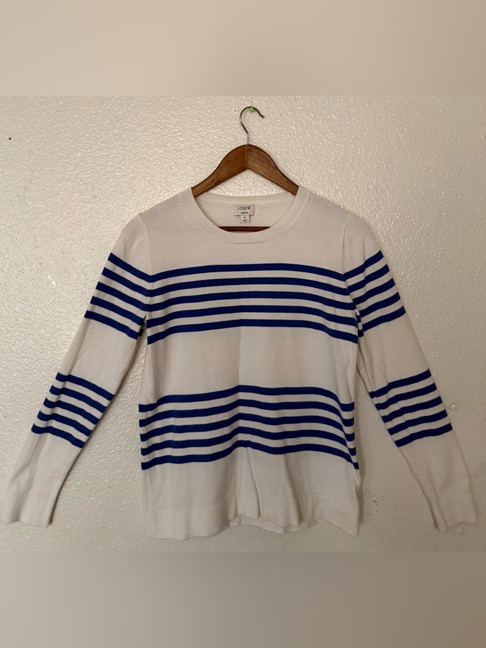 J. Crew Teddie women’s White Crewneck Sweater with Blue Stripes size Small